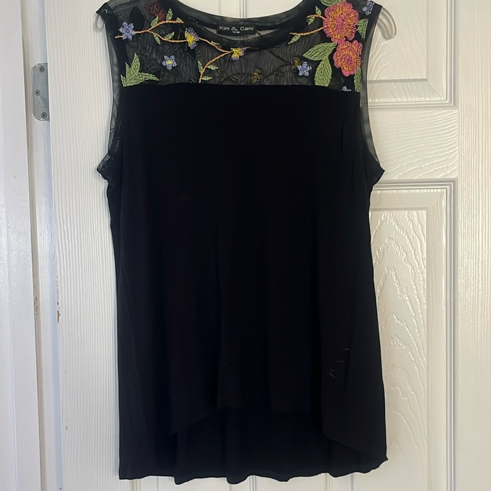 Kim & Cami Black Floral Sheer Embroidered Large Hi Lo Tank Top